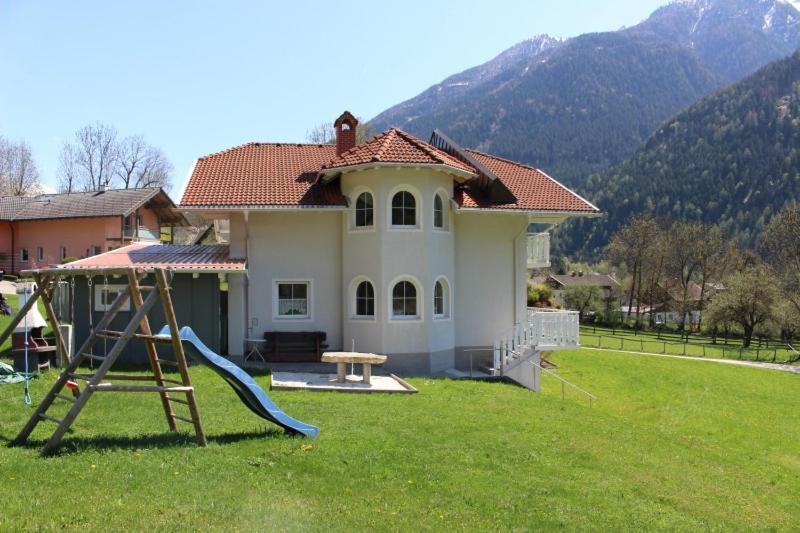 Landhaus Buerse Flattach Exterior photo